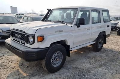 تويوتا لاند كروزر 70 76 SERIES TOYOTA LAND CRUISER 76 SERIES | 4.2L V6 DIESEL | LEATHER SEATS | DIFF LOCK | 5 DOORS | MY2025