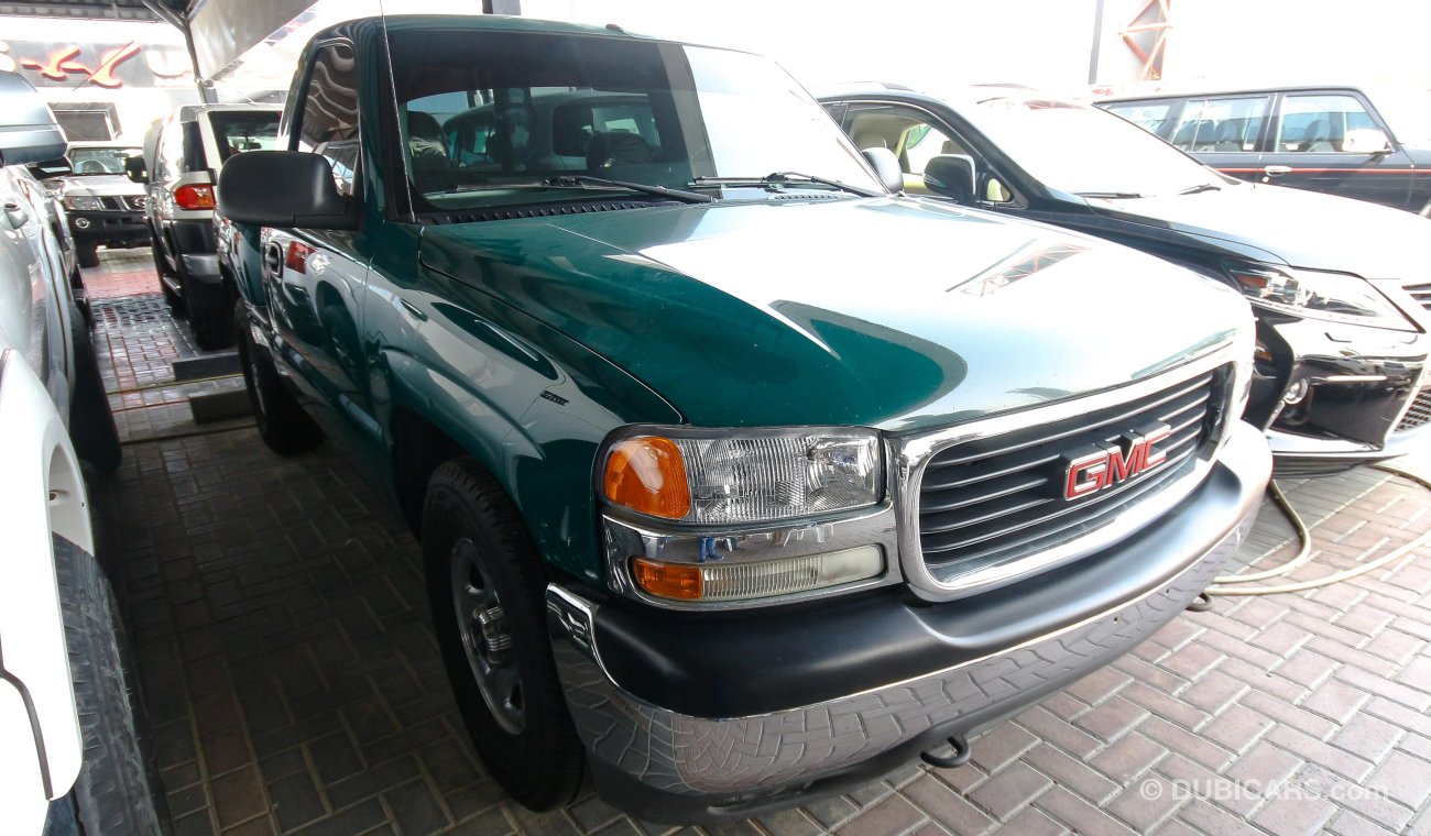 GMC Sierra