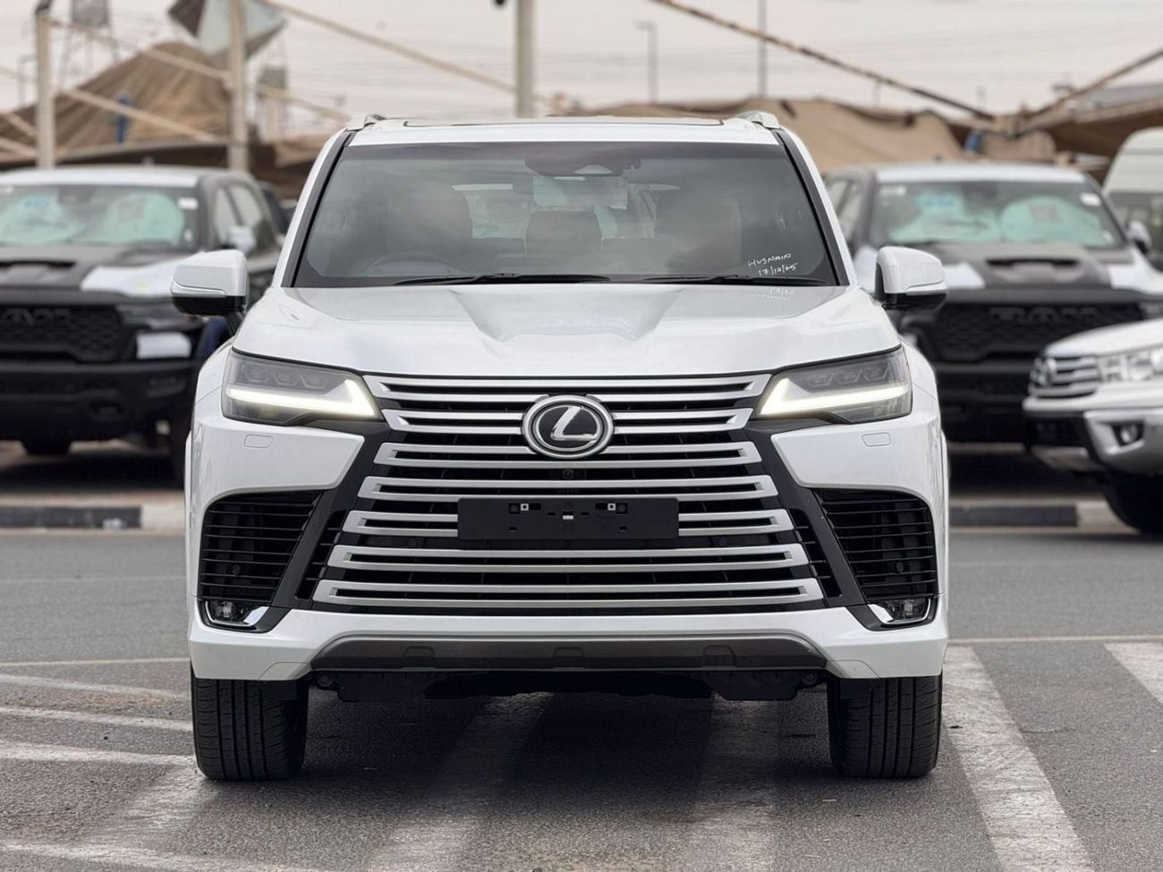 Lexus LX600 BRAND NEW LEXUS LX600 2025 4WD AT PETROL = RIGHT HAND DRIVE