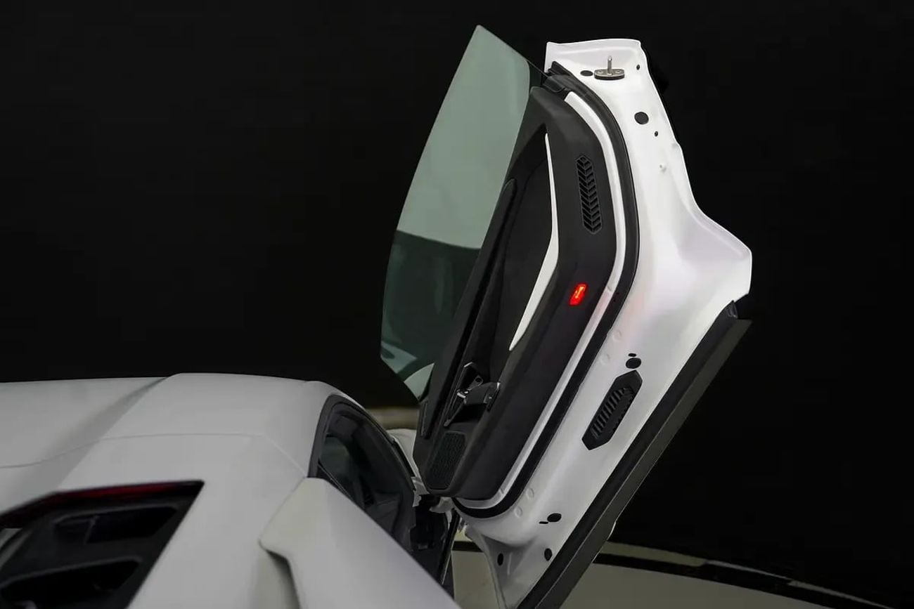 Lamborghini Revuelto STD 6.5L V12 Hybrid