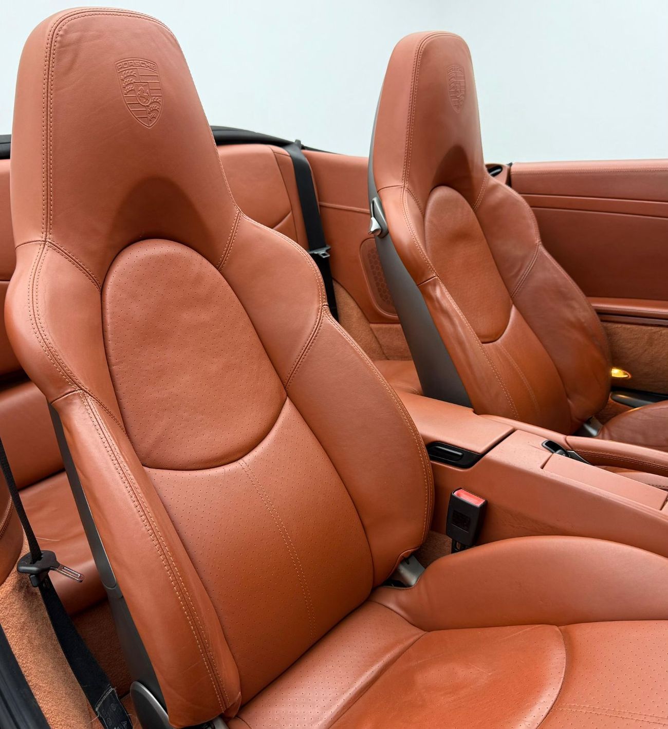 Porsche 911 Carrera 4S 3.8L Convertible 2011 Porsche 911 Carrera 4S (997.2), Full Service History, GCC