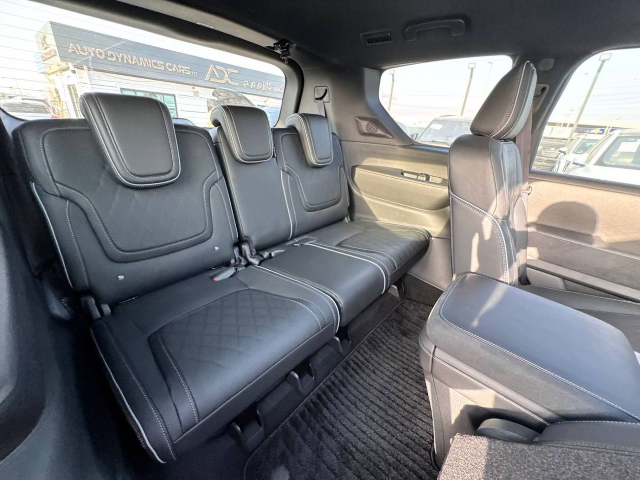 Infiniti QX80 Autograph Captain Chairs 3.5L