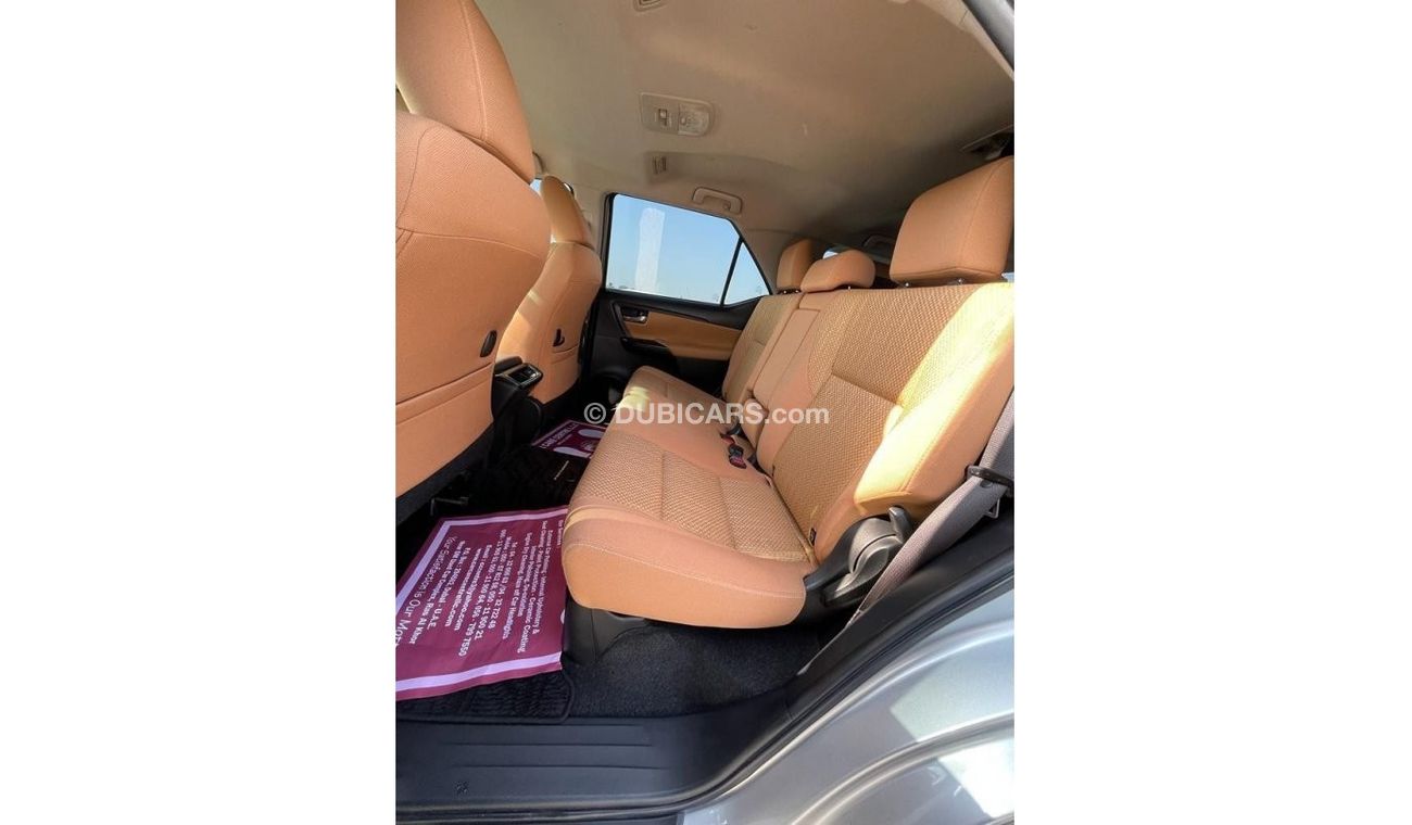 Toyota Fortuner *Offer*2017 TOYOTA FORTUNER 7 SEATER / EXPORT ONLY