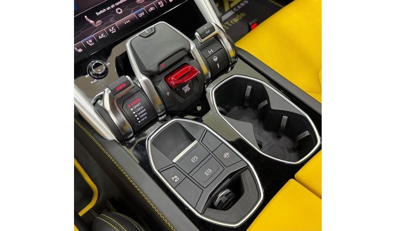 Lamborghini Urus 2019 Lamborghini Urus, Feb 2025 Lamborghini Warranty, Full Lamborghini Service History, GCC