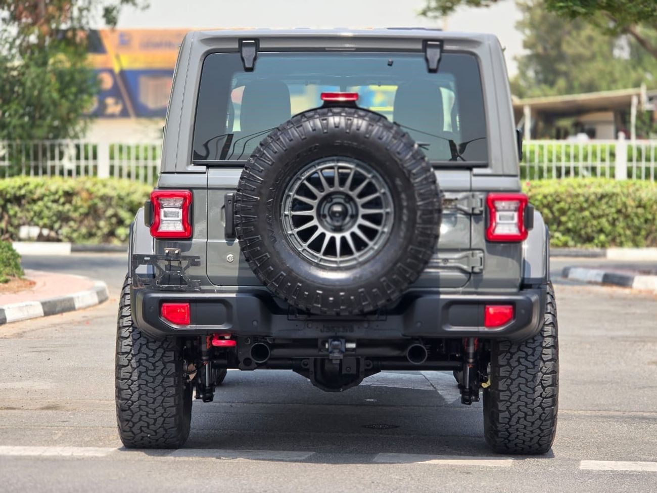 Jeep Wrangler Unlimited RUBICON 2019 GCC WELL MAINTAINED SINGLE OWNER IN MINT CONDITION