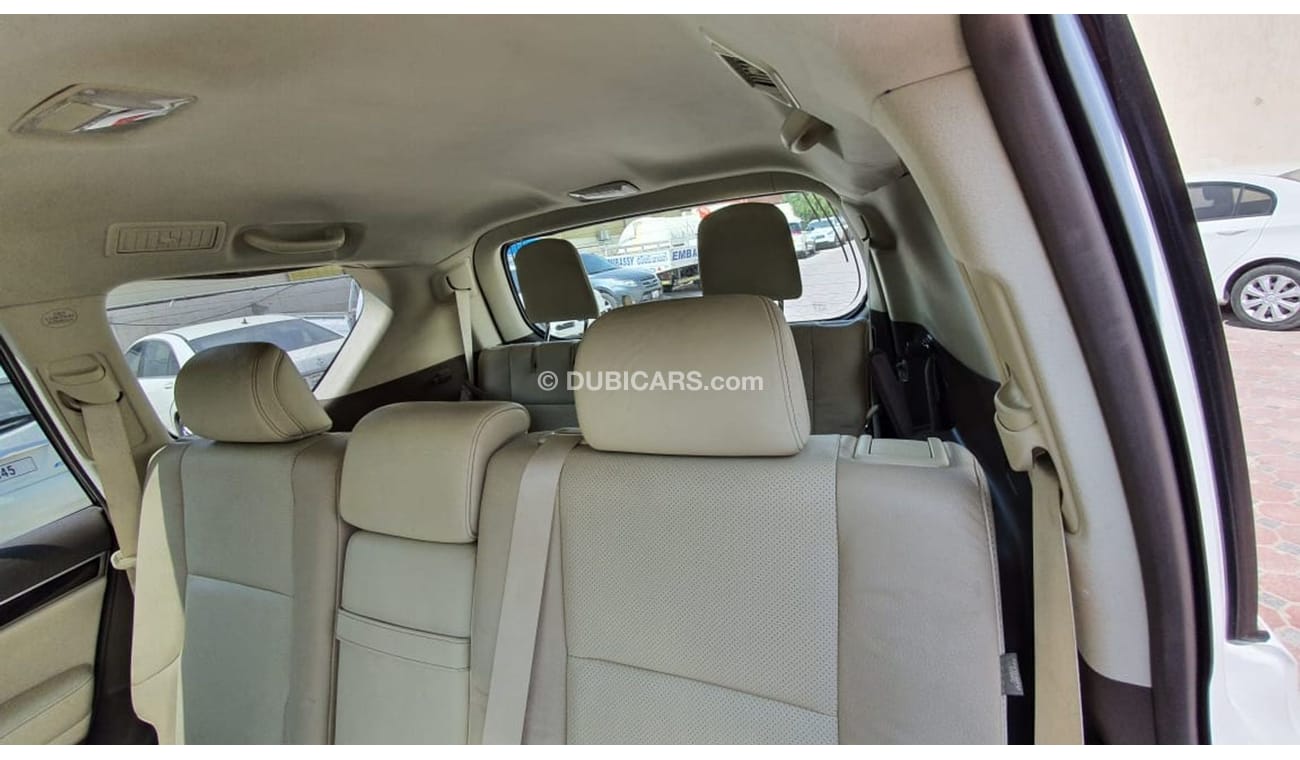 Lexus GX460 LEXUS GX 460 WHITE 4.6L V8 (7SEATER) IS AVAILABLE AT GHAZNI MOTORS  CONTACT NUMBERS:  +971 524421955