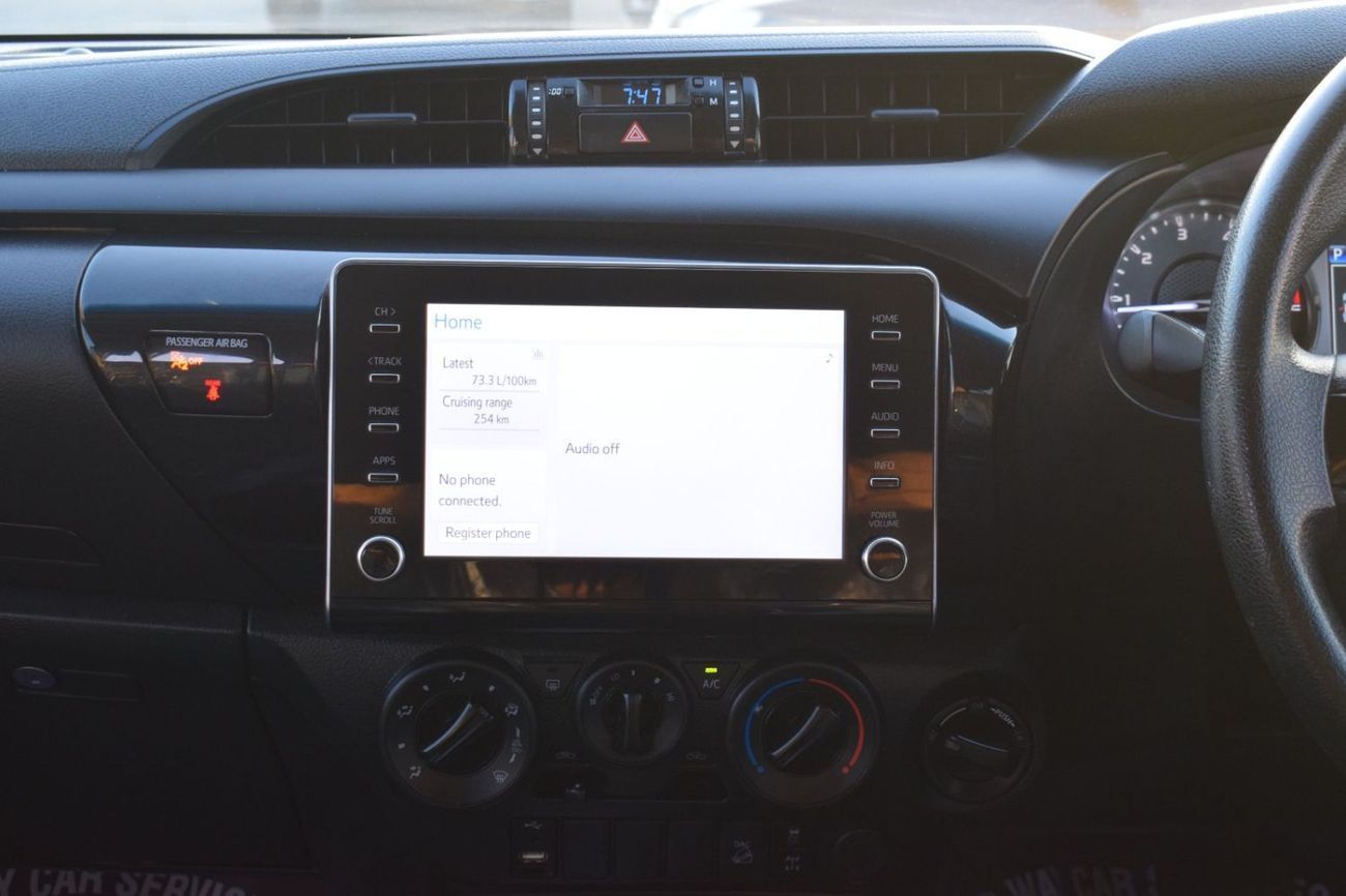 Toyota Hilux 2020 TOYOTA HILUX DOUBLE CABIN