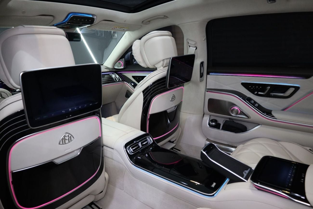 Mercedes Maybach S680 Maybach Two-Tone, Executive Rear Seat Package, Gargash Warranty + Service!!