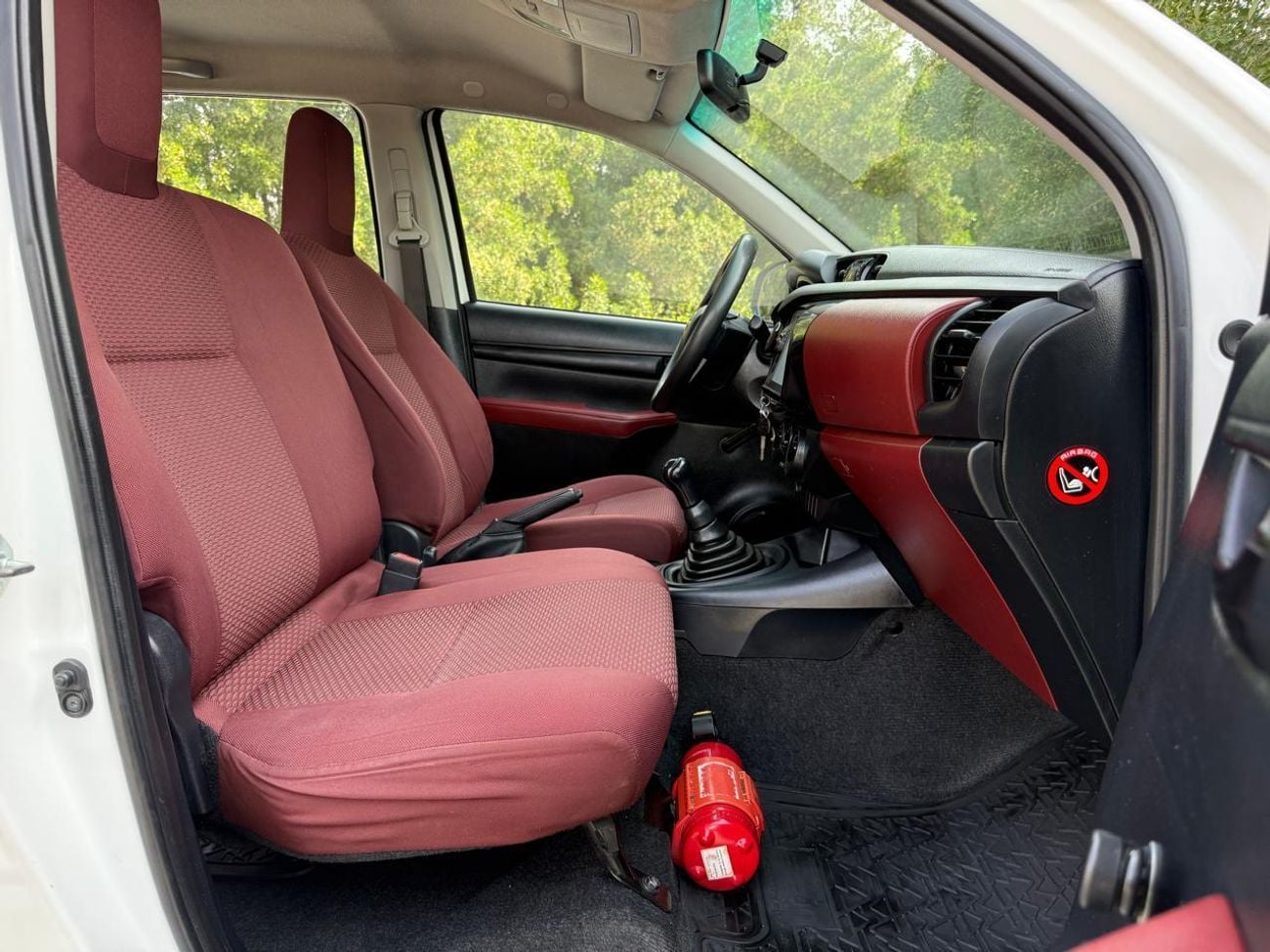 تويوتا هيلوكس GL 2.7L Double Cab Utility RWD