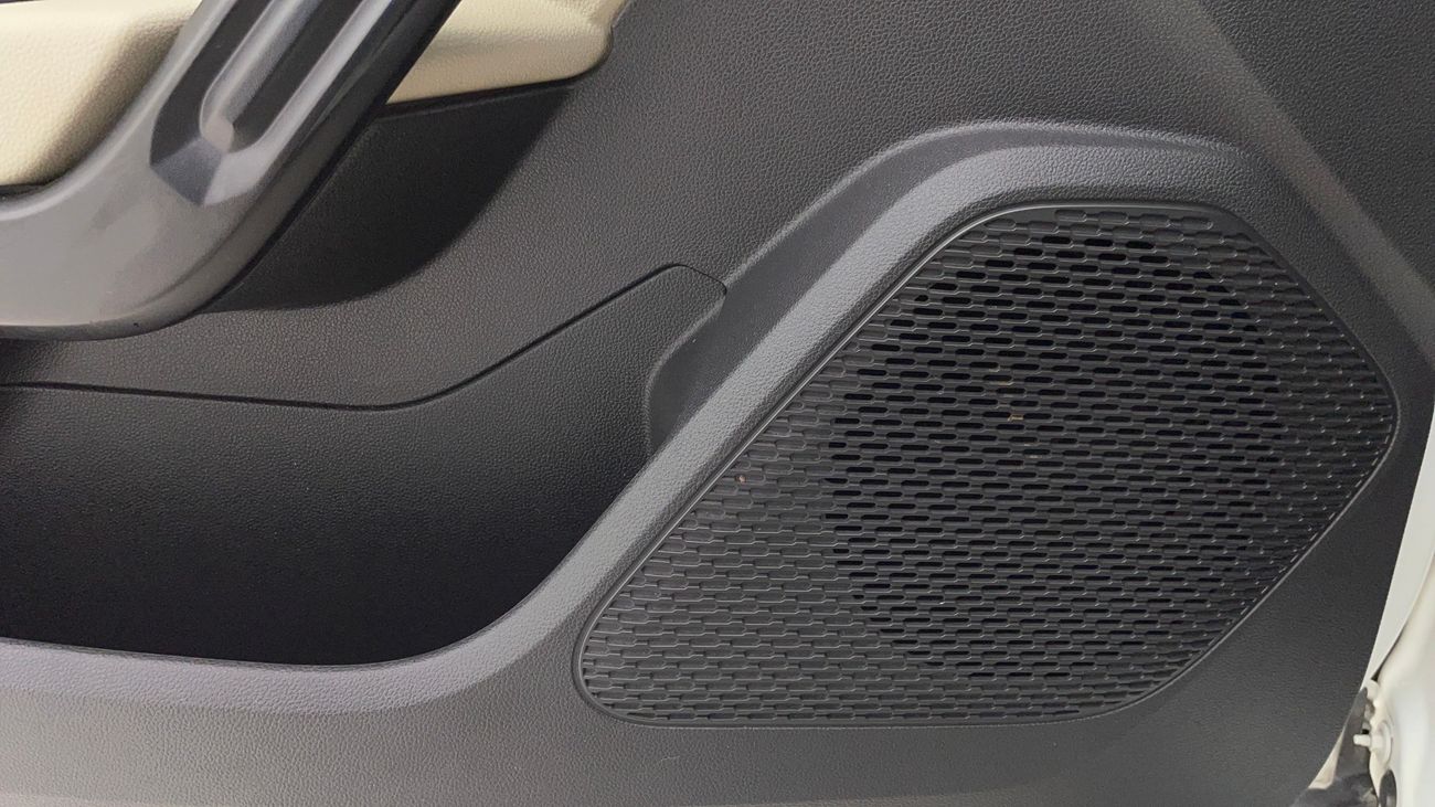 Renault Duster PE 1.6 | Zero Down Payment | Home Test Drive