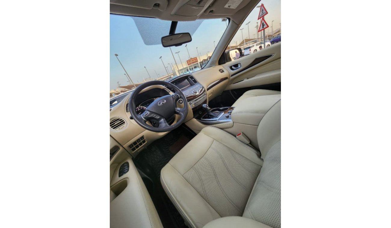 Infiniti QX60 Infiniti QX60_Gcc_2018_Excellent_Condition _Full option