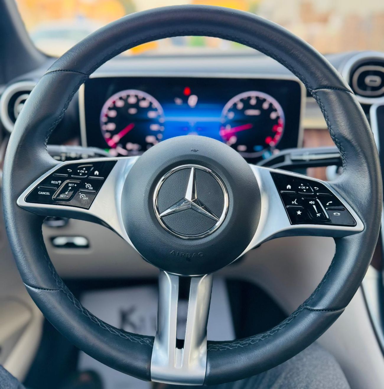 مرسيدس بنز GLC 300