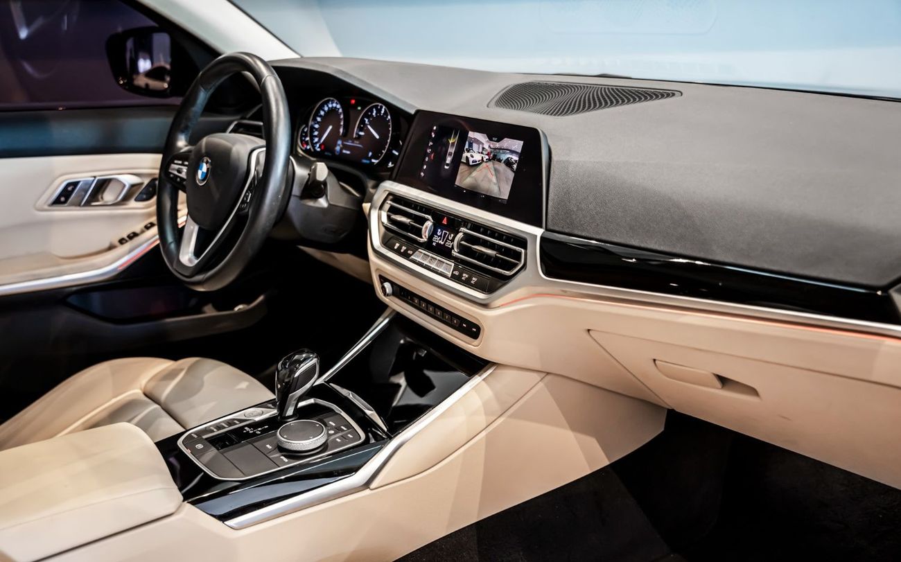 BMW 320i M Sport 2020 BMW 320i, 2025 BMW Warranty + Service Contract, Full Service History, Low KMs, GCC