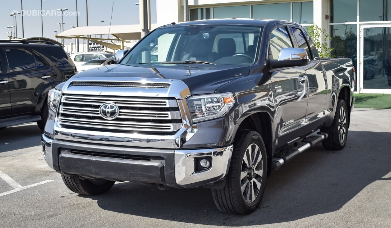 Toyota Tundra Limited  5.7 L