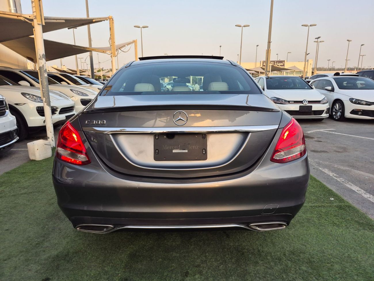 مرسيدس بنز C 300 Luxury 2.0L