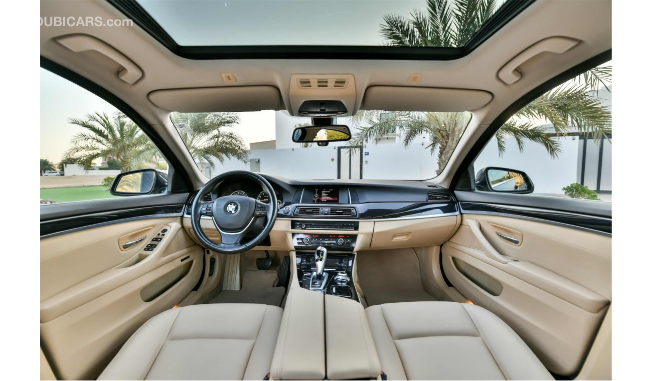 بي أم دبليو 520 Luxury Line - Immaculate Condition - AED 1,449 Per Month! - 0% DP