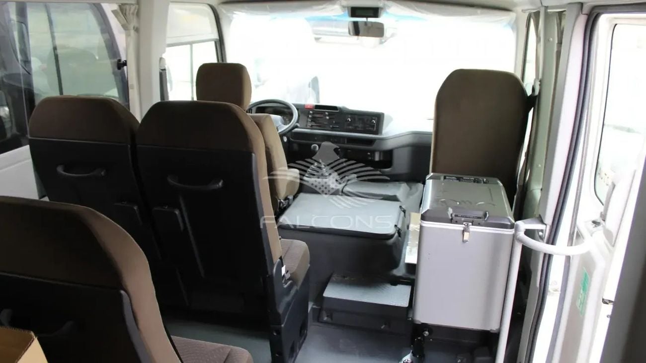 Toyota Coaster Toyota/COASTER D 4.2L/4.2L HR 22 SEATS AUTO DOOR MT O12