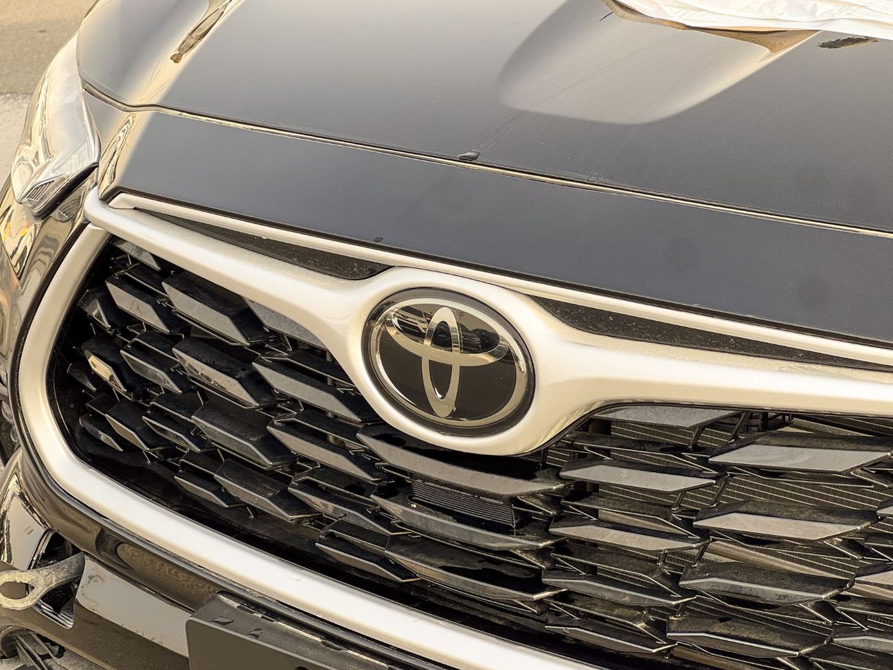 تويوتا هايلاندر EXPORT ONLY - 2.5L Highlander 2.5L Hybrid GLE (AWD)