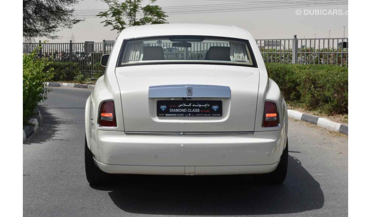 Rolls-Royce Phantom Gcc and warranty until 2021