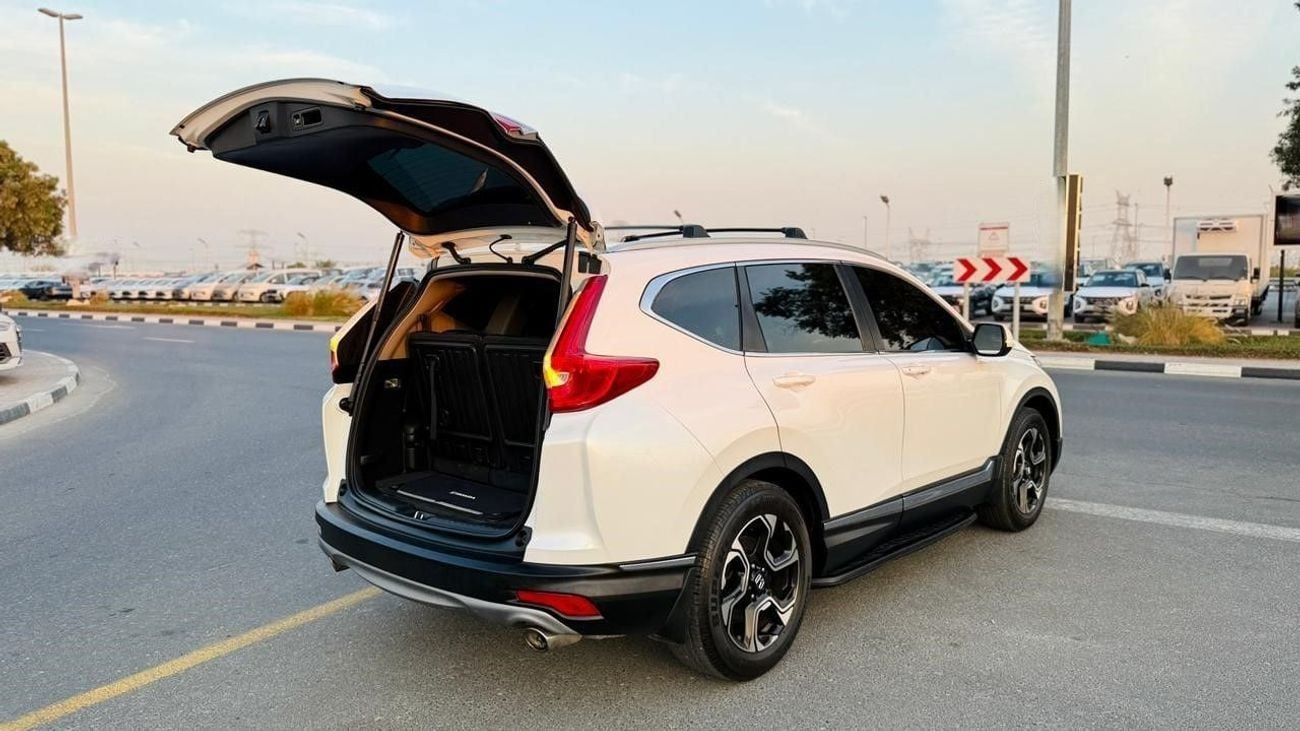 Honda CRV 2020 | RHD | 1.5L PETROL ENGINE | PANORAMIC SUNROOF | 7 SEATERS | AUTOMATIC TRANSMISSION | PARKING S