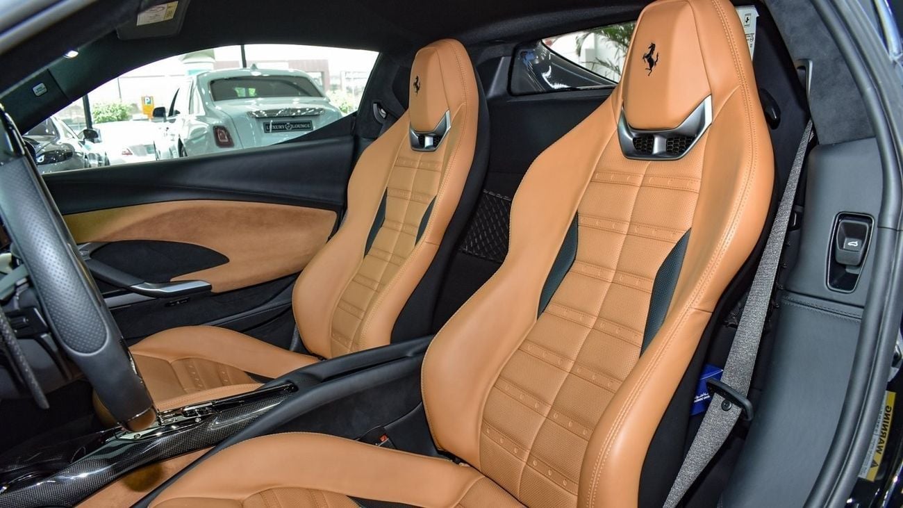 فيراري 296 GTB Hybrid