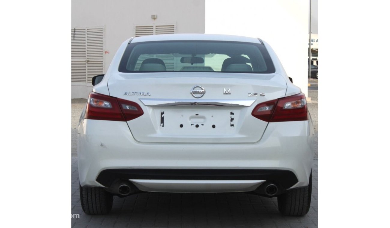 Nissan Altima S NISSAN ALTIMA 2018 WHITE GCC EXCELLENT CONDITION WITHOUT ACCIDENT