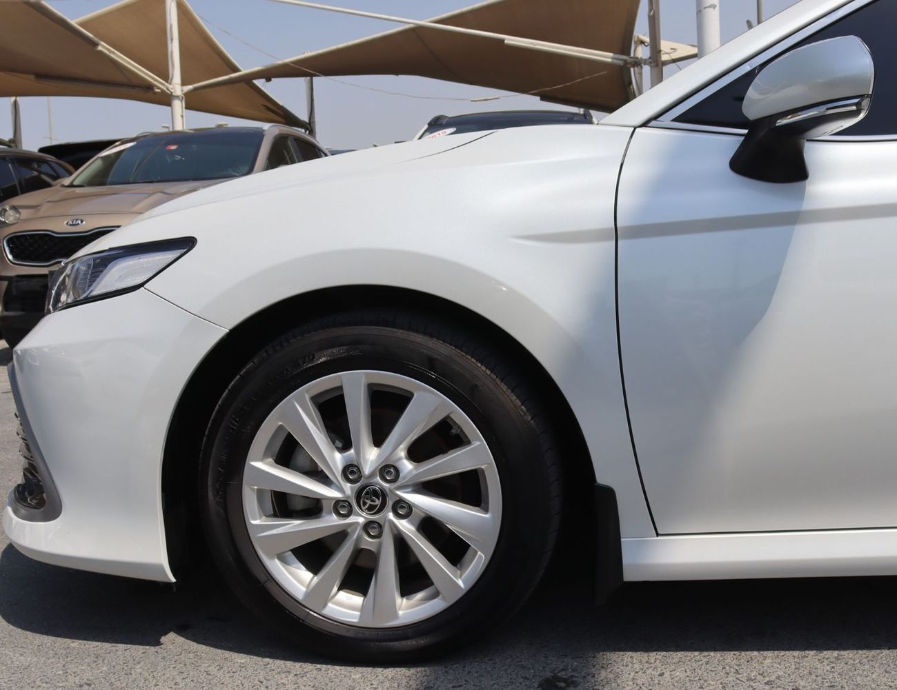 تويوتا كامري تويوتا كامري 2023 - خليجي - (4) سلندر - خليجي - بحالة ممتازة - محرك 2500 - السعر 79000 درهم- كم 6000