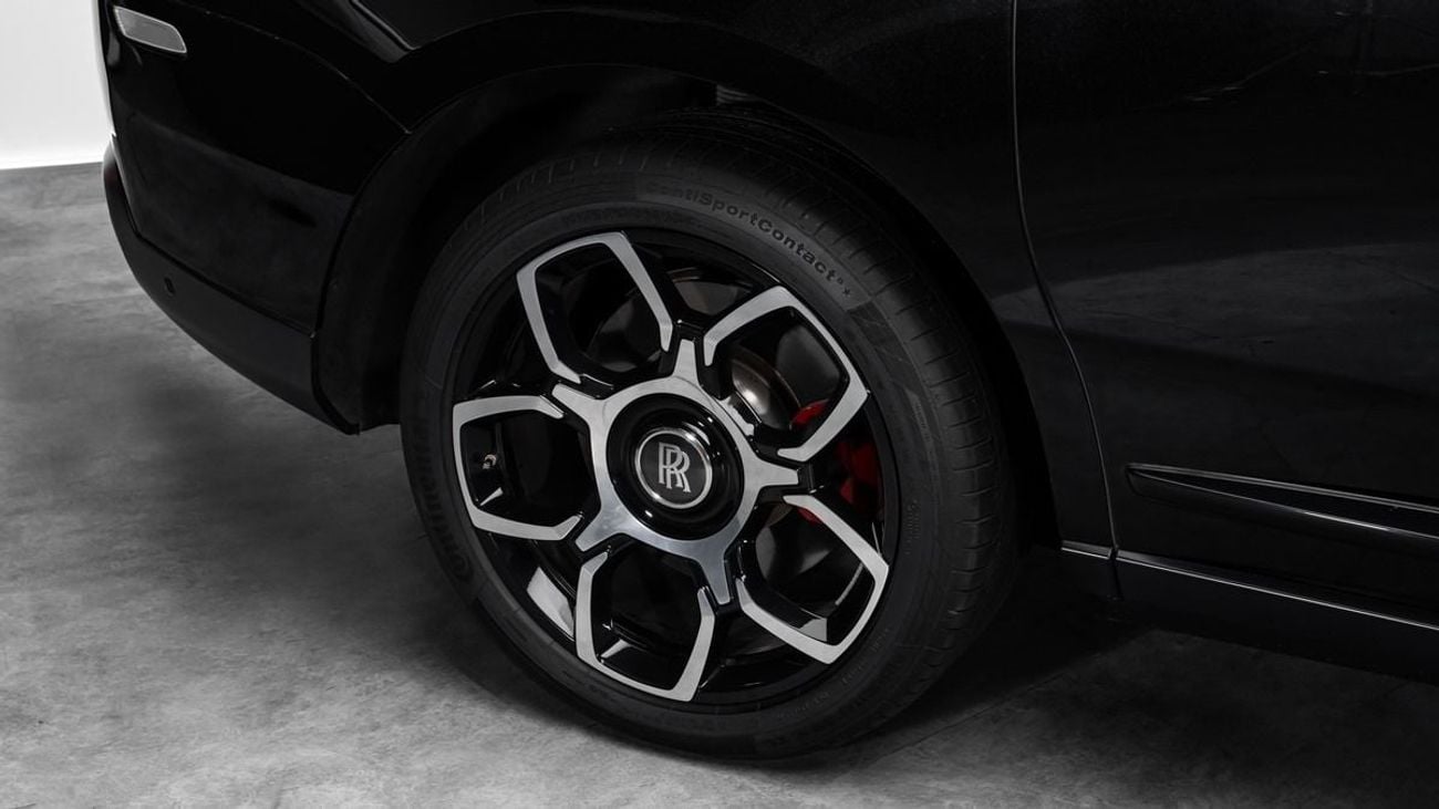 رولز رويس كولينان Black Badge 2024 - GCC - Under Warranty and Service Contract