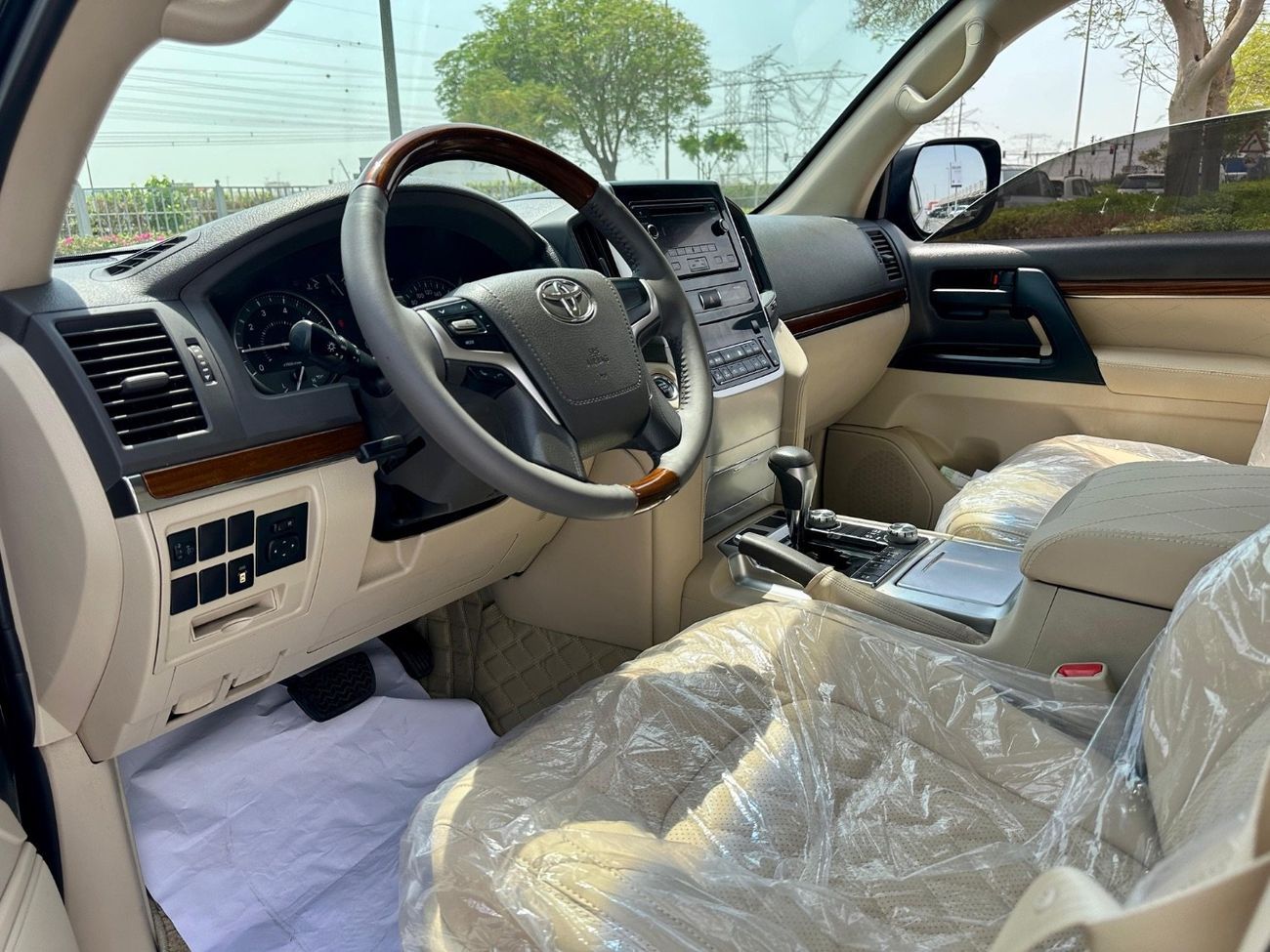 Toyota Land Cruiser EXR 2.7L