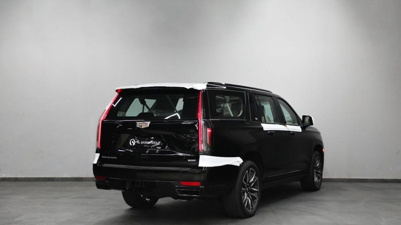 كاديلاك إسكالاد GCC | Brand New | Under Warranty | V8 6.2L AWD 420 Hp | AED 8,200 monthly | Ref#Escalade