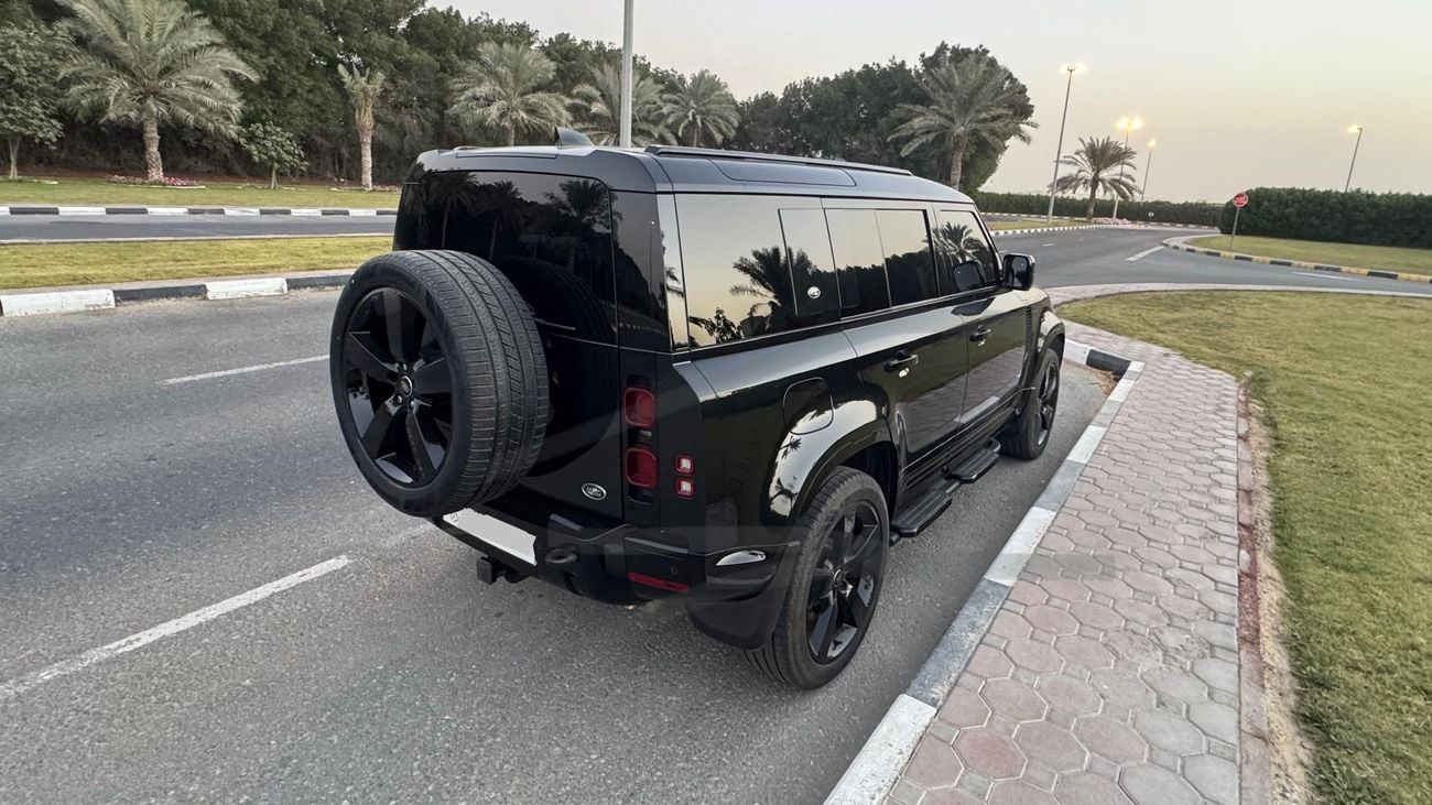 لاند روفر ديفندر