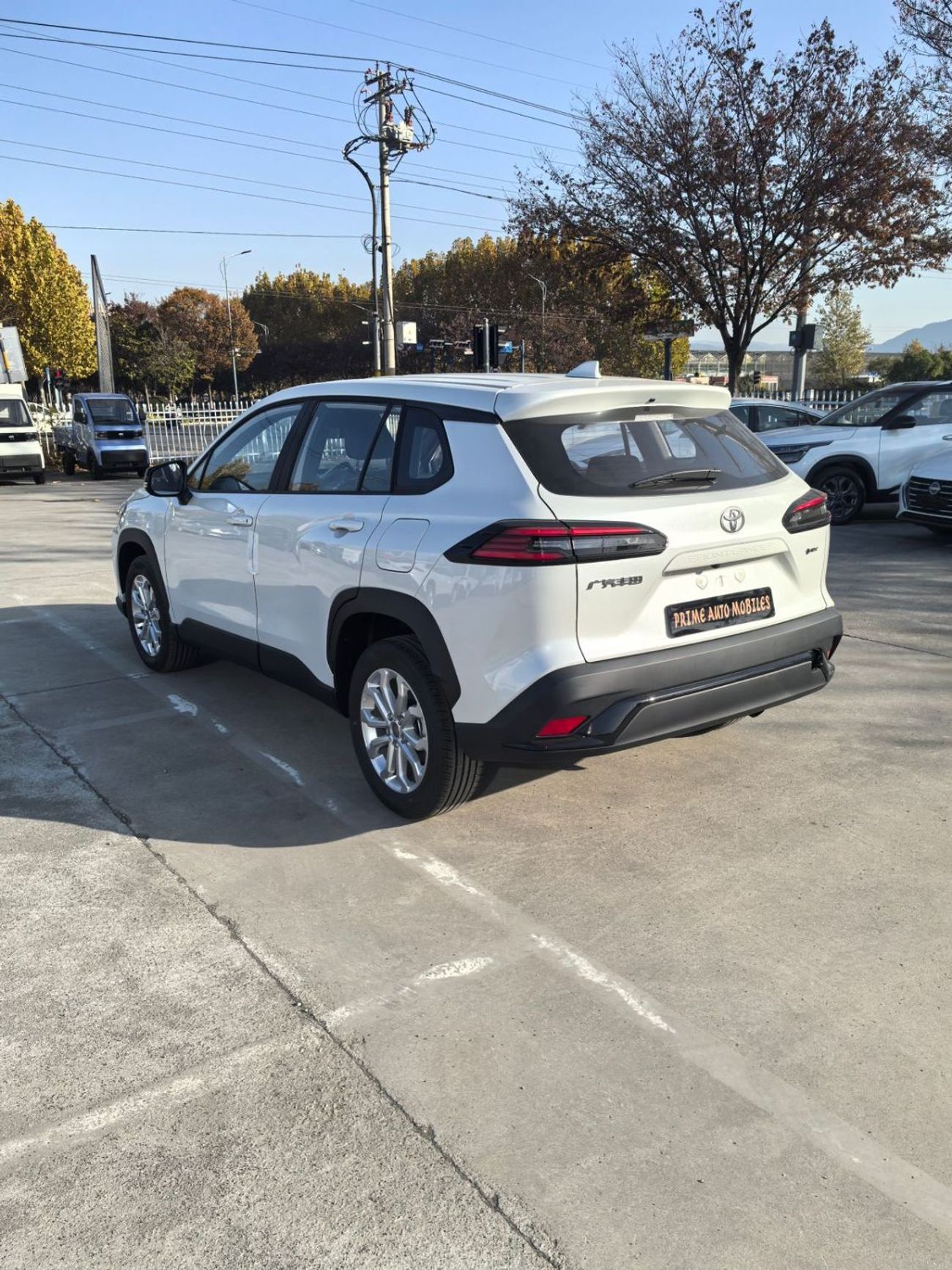 Toyota Frontlander TOYOTA FRONTLANDER,2.0L,HYBRID,ELITE PLUS,NEW SHAPE,SUNROOF,RADAR,LEATHER SEATS,DRIVER POWER SEATS,4