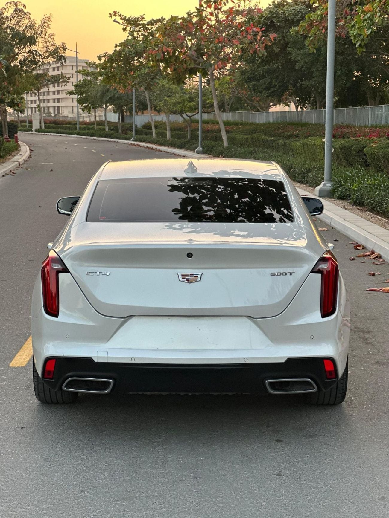 كاديلاك CT4 PREMIUM LUXURY LUXURY