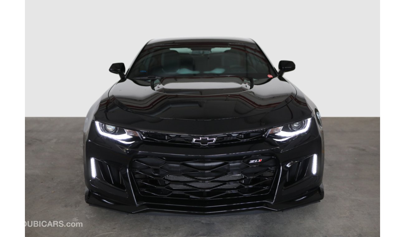 Chevrolet Camaro 2018 Chevrolet Camaro ZL1 / Excellent Condition