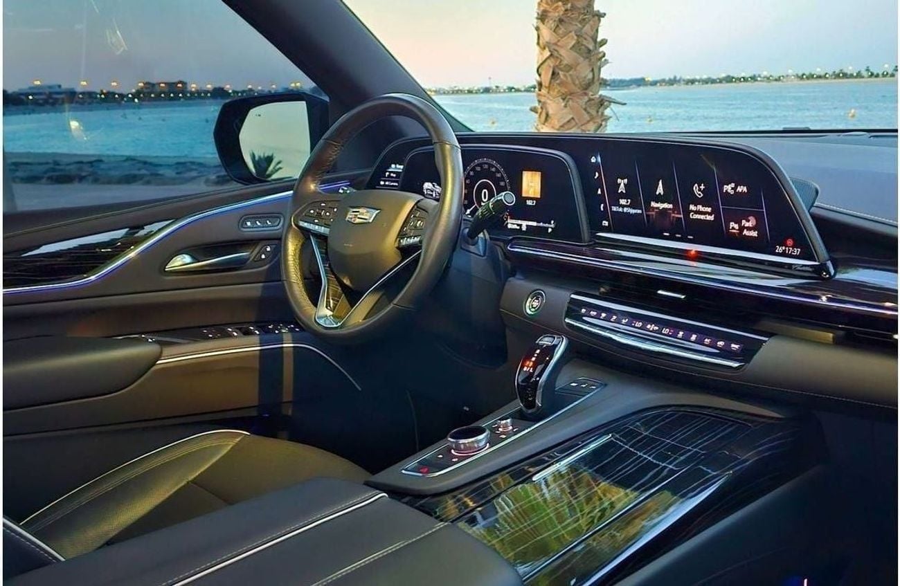 كاديلاك إسكالاد Premium Luxury Platinum 6.2L 4WD