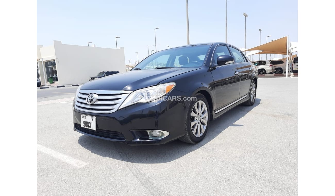 Toyota Avalon Toyota avalon 2011 limetd full options