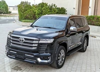 Toyota Land Cruiser Toyota landcruise 2014Model Facelifte 2025 V6 4.0L petrol Engine Colour Black push start Transmissio