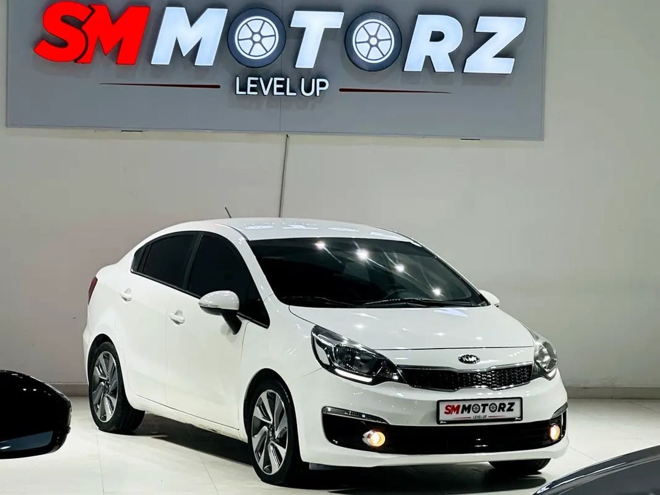 Kia Rio EX 1.4L (107 HP) Hatchback