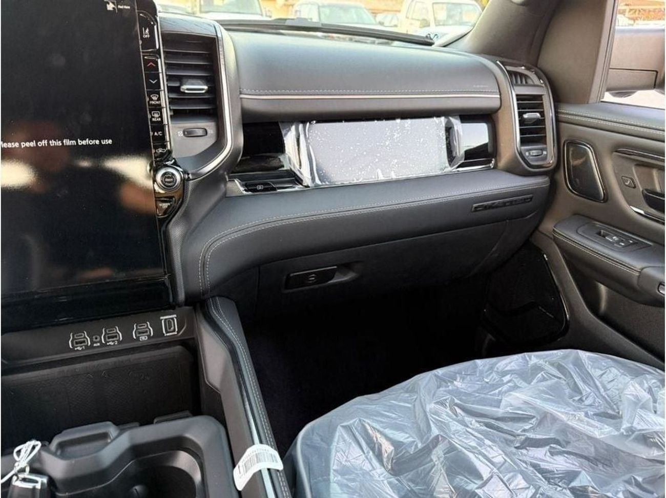 رام 1500 EXPORT PRICE - LIMITED 3.0L TWIN TURBO ESS / NIGHT EDITION 2025 (EXPORT ONLY)