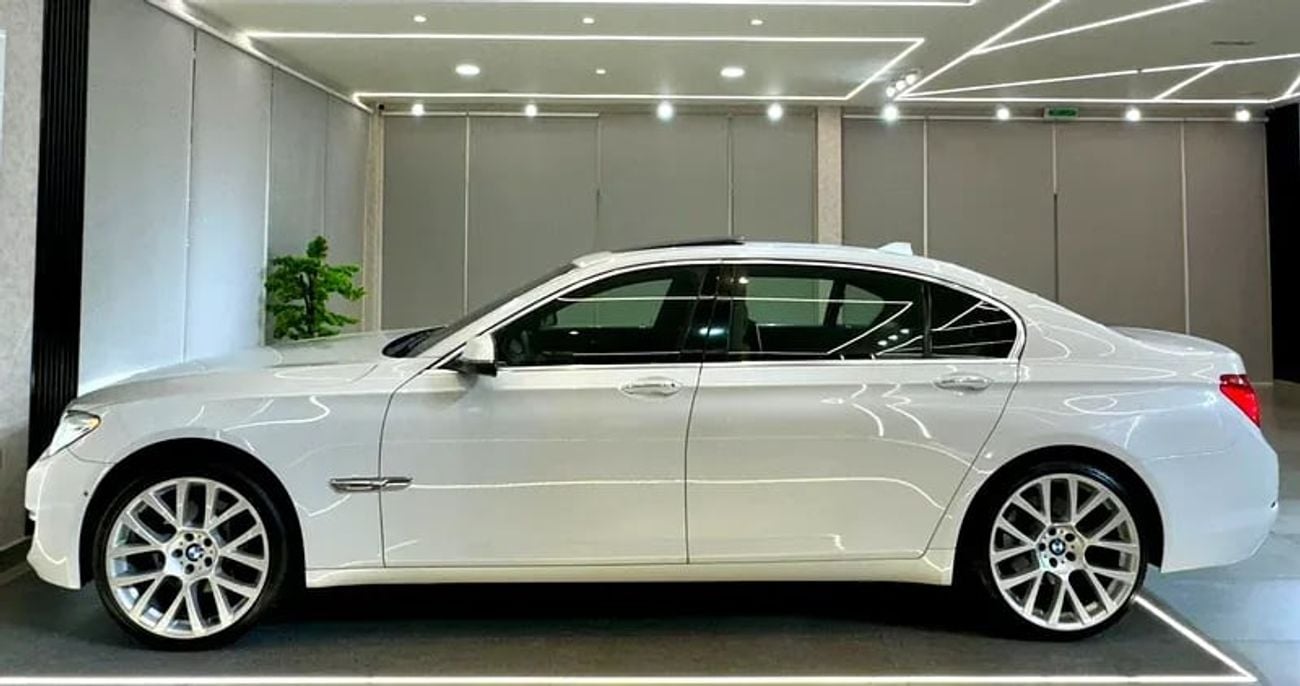 BMW 740Li Exclusive 3.0L Luxury