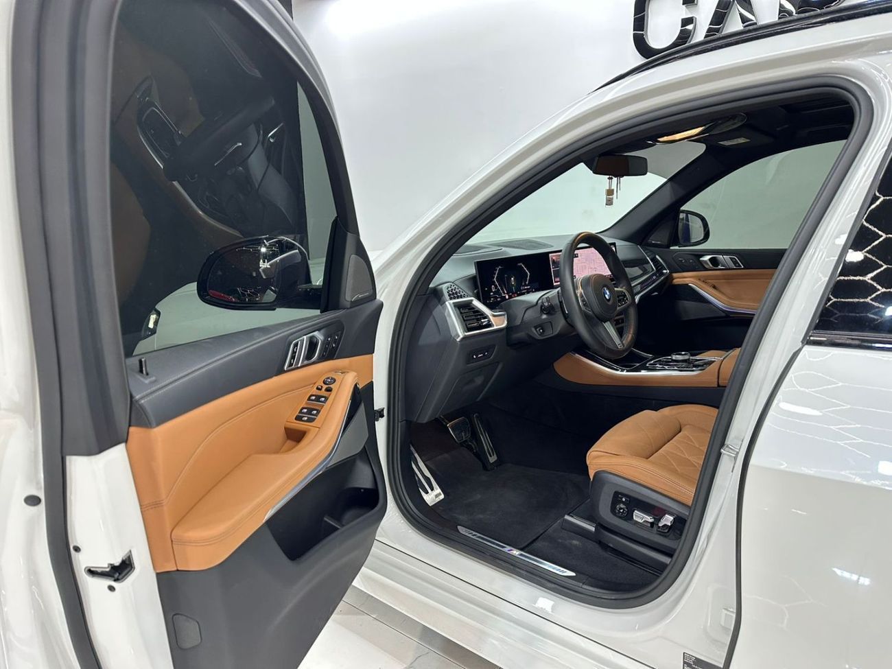 BMW X5 40i xDrive 3.0L AED 6,325 / Month | 0% Down Payment | Premium Performance SUV | GCC Specs