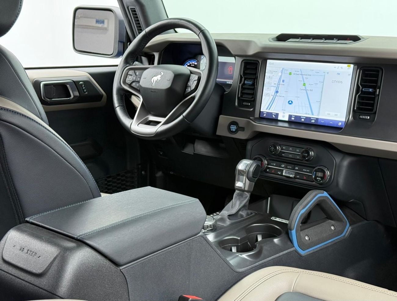 فورد برونكو Wildtrak 2.7L (5 Seater)