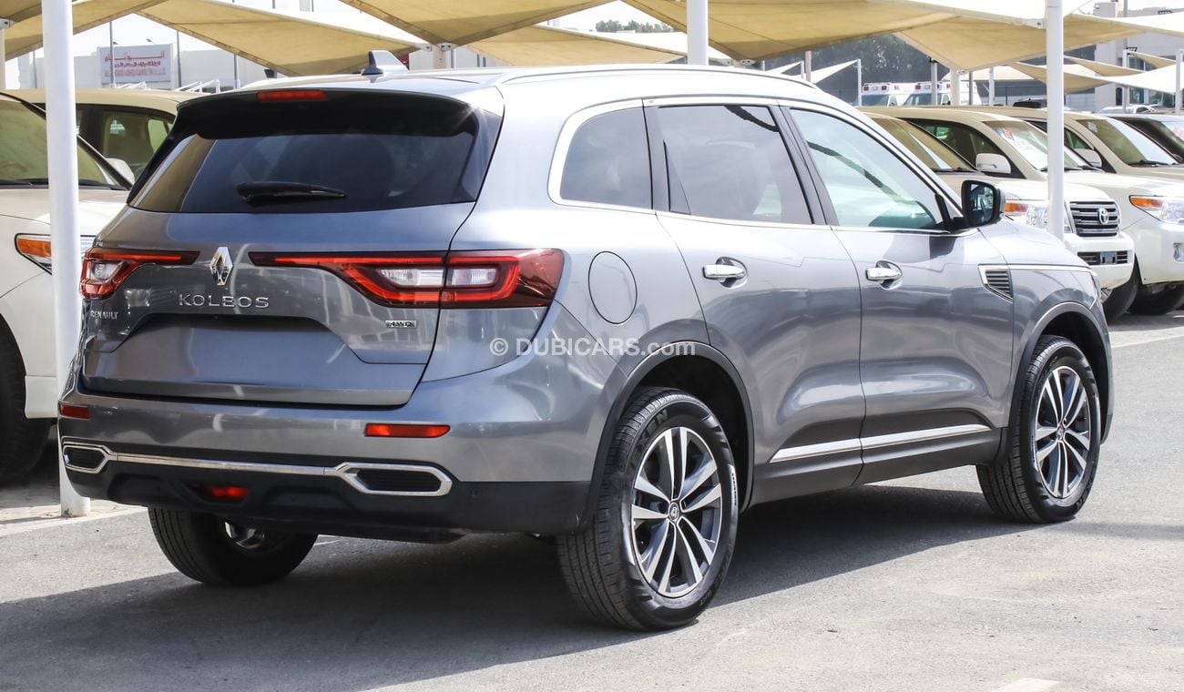 Renault Koleos 4X4 TOP OF THE RANGE 3 YEARS WARRANTY/SELF PARKING/PANORAMIC SUNROOF/BOSE SOUND SYSTEM