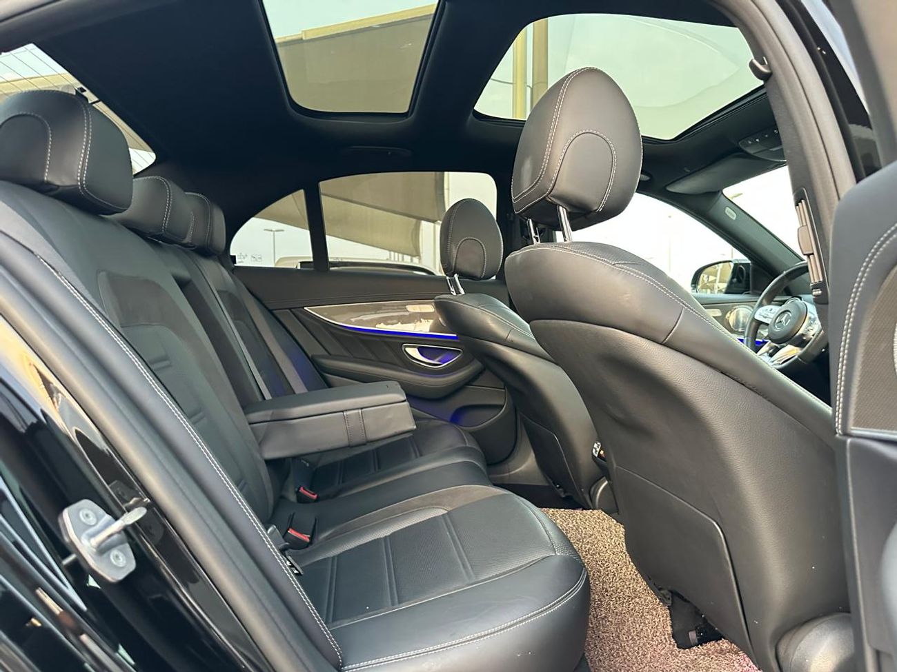 مرسيدس بنز E 43 AMG Mercedes E43_Japanese_2018_Excellent Condition _Full option