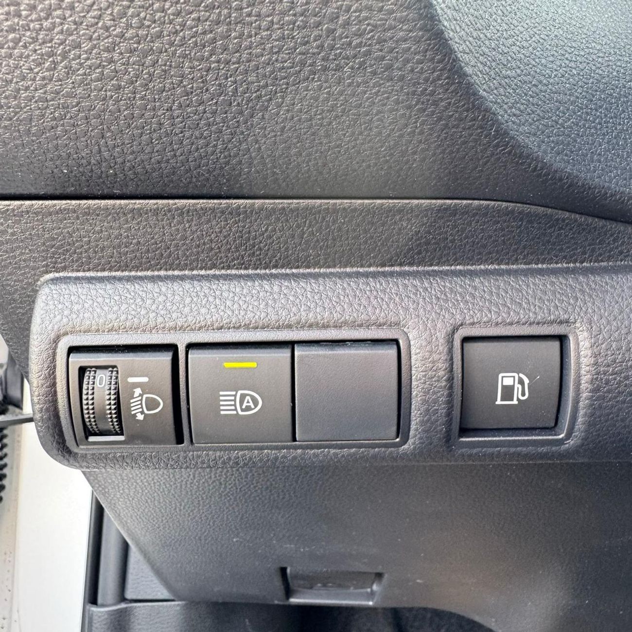 Toyota Corolla GLI HEV 1.8L