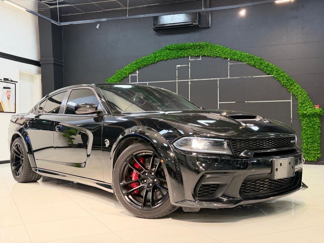 Dodge Charger SRT Hellcat 6.2L (707 HP)