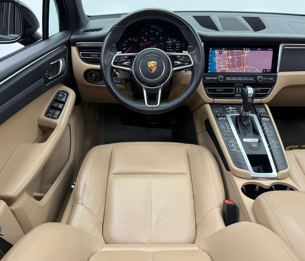 Porsche Macan Std 2.0L (252 HP) 2021 Porsche Macan, Agency Warranty 10/25, Agency Full Service History, GCC