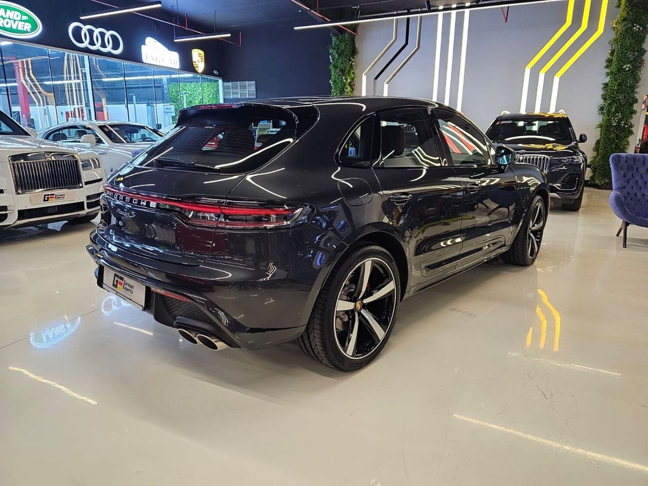 بورش ماكان S