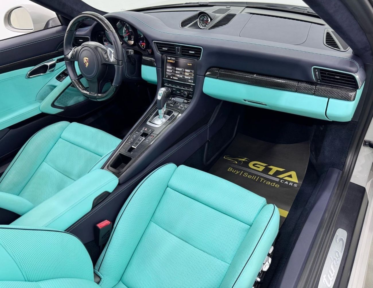 بورش 911 Turbo S 3.8L (560 HP) Coupe 2014 Porsche 911 Turbo S, Full Service History, Carbon Fiber Pac