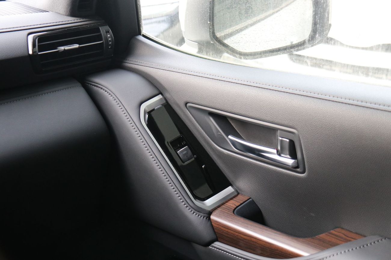 تويوتا لاند كروزر LAND CRUISER GXR 4.0L 2025 | Radar | A20